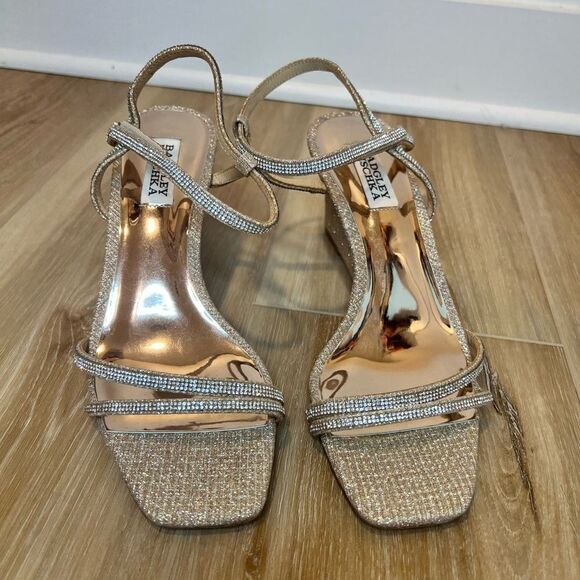 BADGLEY MISCHKA Pale Gold Unity Wedge Sandals Size 8 - Picture 11 of 13